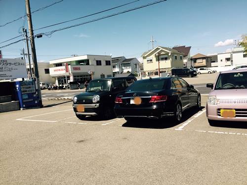 株式会社Crop駐車場